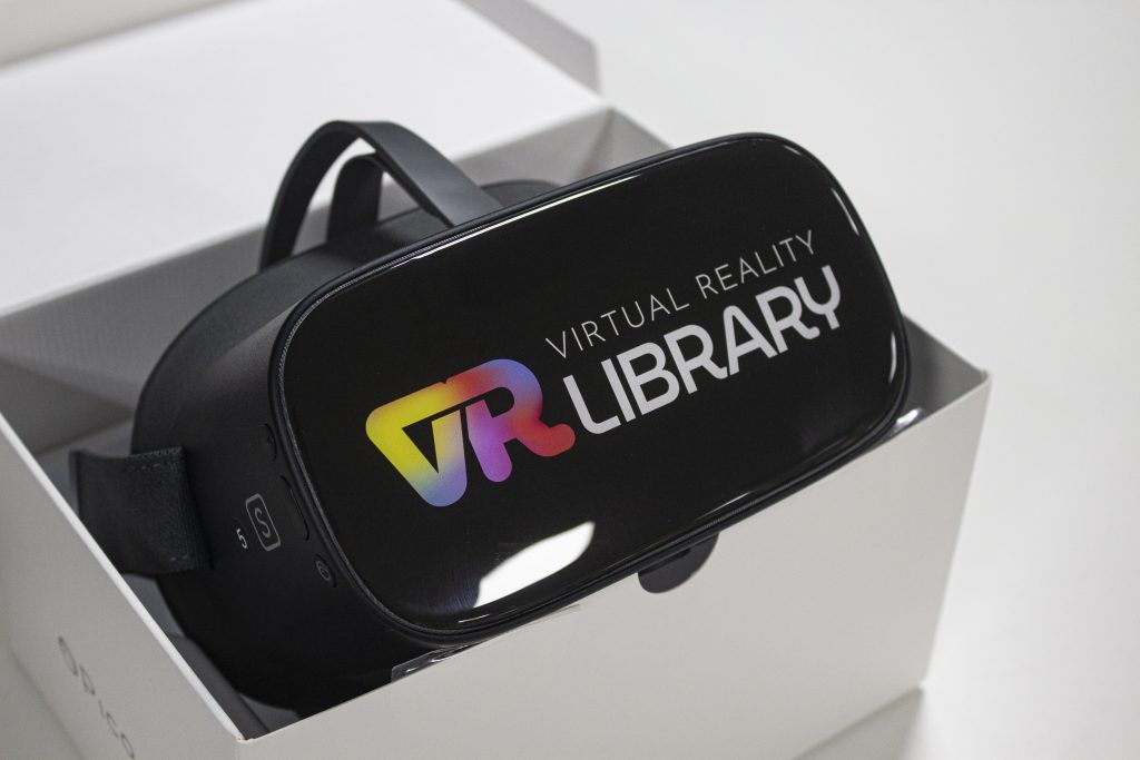 Virtual Reality Library Pico G2 4K Headset
