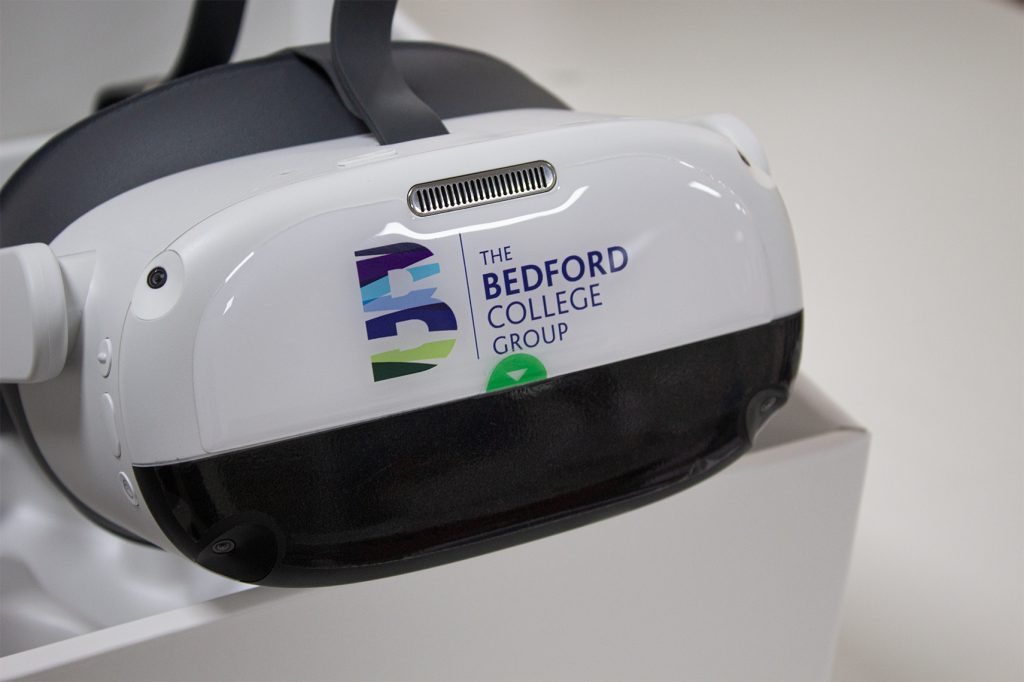 Bedford College Pico Neo3 Pro Headset