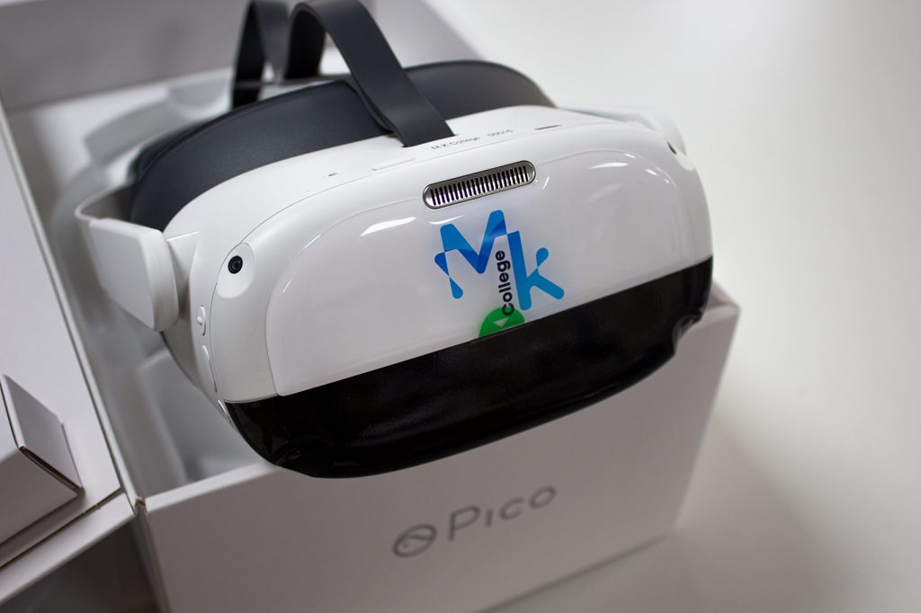 Milton Keynes College Pico Neo3 Pro Headset