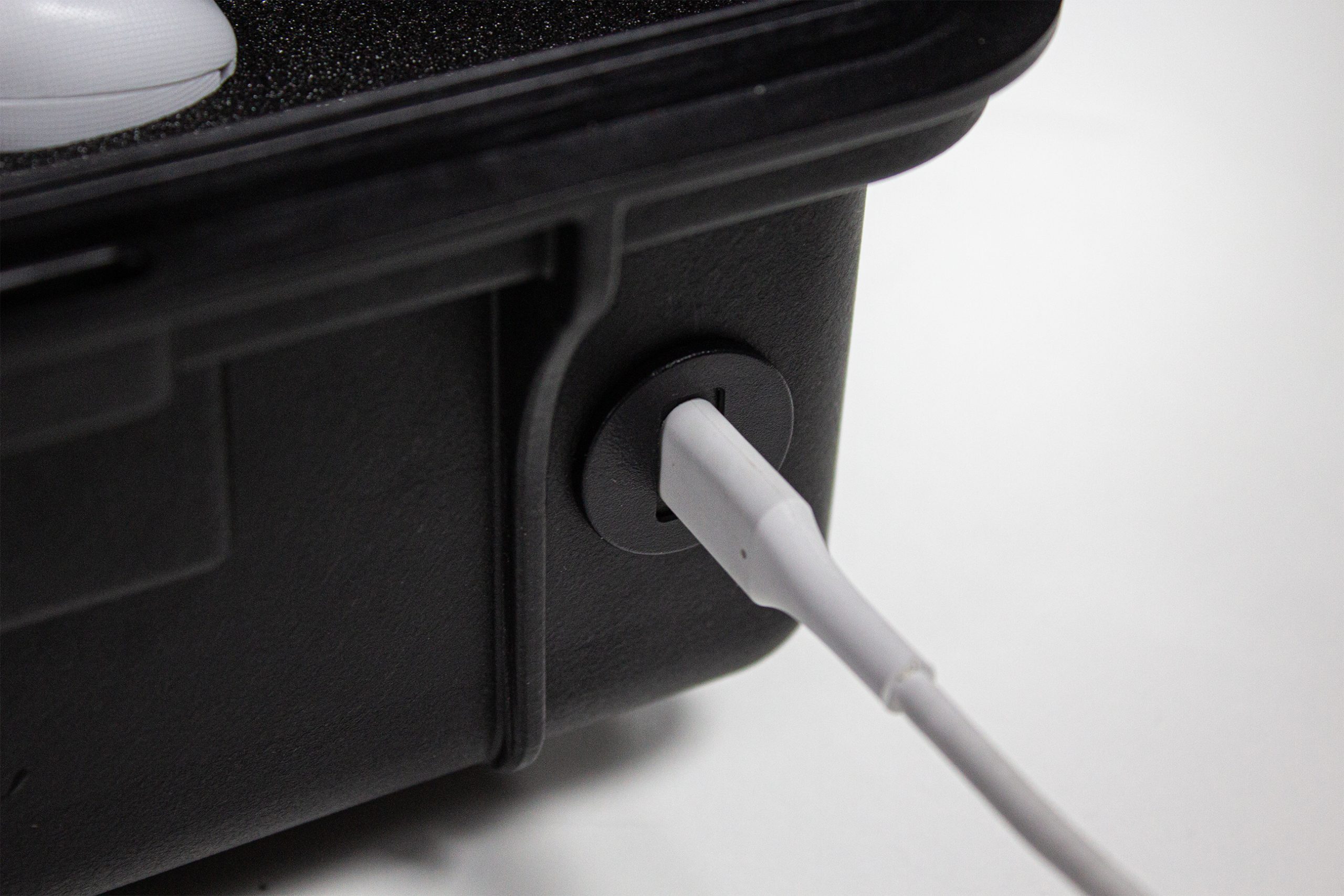 USB-C Charging Port on our Single User Pico Neo3 Case